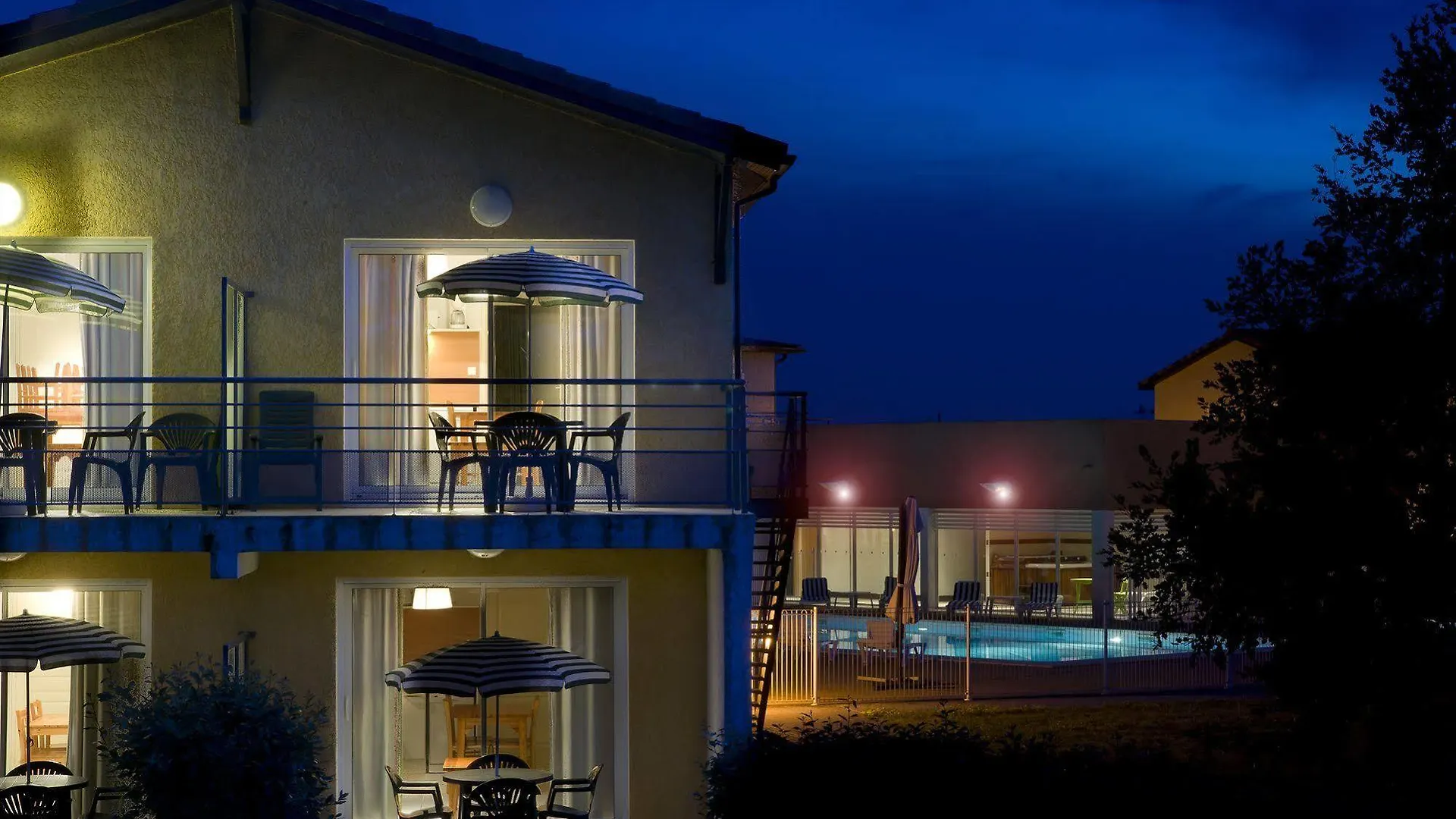 Vacanceole - Domaine Du Green Rivieres  Aparthotel Rivieres (Tarn)