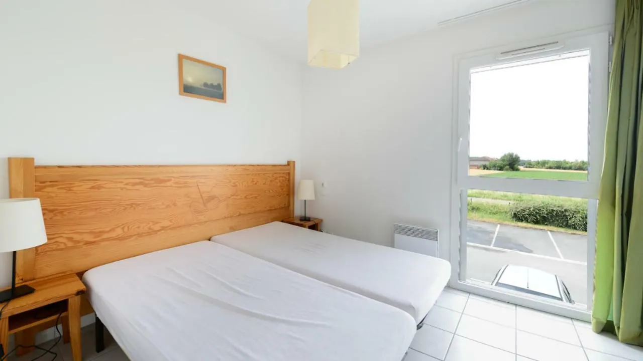 Aparthotel Vacanceole - Domaine Du Green Rivieres